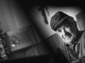 Camera:   DCS660C
Serial #: K660C-01459
Width:    3040
Height:   2008
Date:  30.10.2001
Time:   11:42:56 Uhr
DCS6XX Image
FW Ver:   3.2.3
TIFF Image
Look:   Product
Sharpening Requested: No
Tagged
Counter:    [17446]
Shutter:  1/25
Aperture:  f2.0
ISO Speed:  80
Max Aperture:  f1.4
Min Aperture:  f16
Focal Length:  85
Exposure Mode:  Program AE (P)
Meter Mode:  Color Matrix
Drive Mode:  Single
Focus Mode:  Single (AF-S)
Focus Point:  Right
Flash Mode:  Normal Sync
Compensation:  -1.0
Flash Compensation:  -1.0
Self Timer Time:  10s
White balance: Preset (Tungsten)
Time: 11:42:56.786